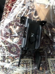 Крепление на раму для запасного колеса