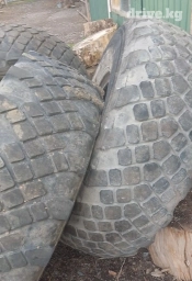 Продаю покрышки в среднем состоянии б/у