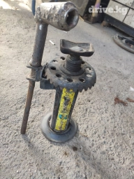 Рабочий донкрат 5 тонник Рекс воский