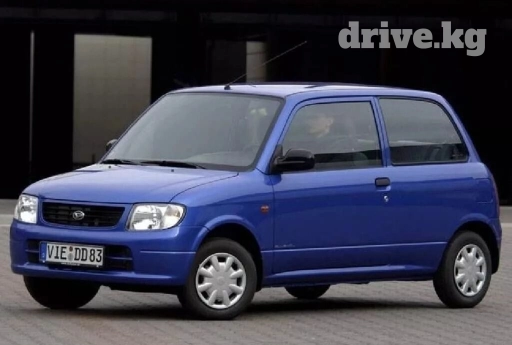 Продаю запчасти на Дайхатсу куоре остатки 2001года модель как на фото