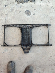 Продаю запчасти на рекс. Рамка, радиатор, коллектор, потрубка