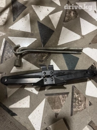 Домкрат 
Японский