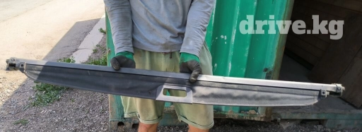 Задняя полка багажника на Легаси 2 поколения с 1994 по 1998