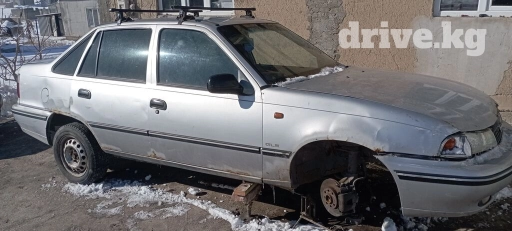 Нексия на запчасть есть все кроме голофки каропка балка тормозной