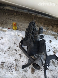 Впускной коллектор на Мерседес W 211 E270 Cdi