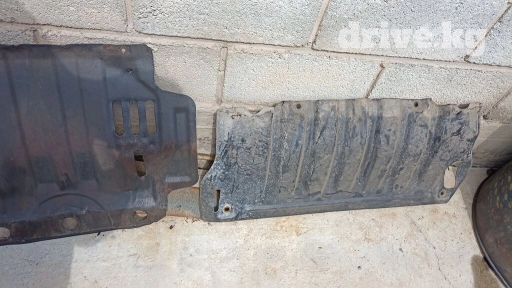 Митсубиси поджеро родной железный зашитник