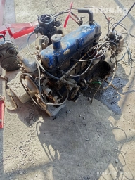 Уаз матор 421.журот кичччине май жейт каробка зынк