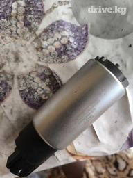 Продаю бензаносос Хонда почти новый купил оказалось не внем дело брал