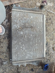 Продаю интеркулер от Фольксваген 1.8 турбо