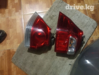 Запчасти RG - 1 Степ Вагон 2006г - Фары Крылья