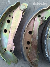 Колодки новые гольф 700 сом