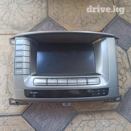 Продаю родной монитор на Lexus LX470,
в отличном состоянии!