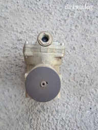 Насос для перекачки дизтоплива фирмы Tomas