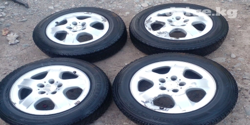 На мерседес р17 225 65 17. не какой трешина варка нет. диски надо