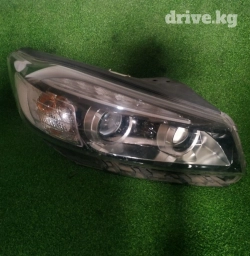 Передняя правая фара Kia 2020 г., Б/у, Оригинал