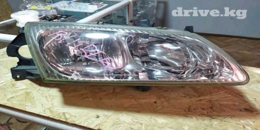 Передняя правая фара Nissan 2000 г., Б/у, Оригинал, Япония
