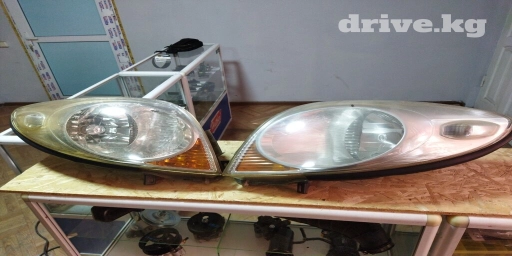 Комплект передних фар Nissan 2000 г., Б/у, Оригинал, Япония