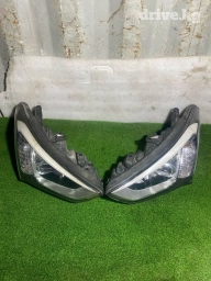 Комплект передних фар Hyundai 2013 г., Б/у, Оригинал