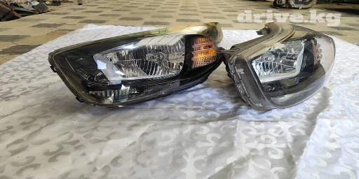 Комплект передних фар Kia Б/у, Оригинал