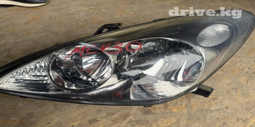 Передняя левая фара Toyota Новый, Оригинал