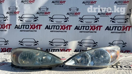 Комплект передних фар Toyota Б/у, Оригинал