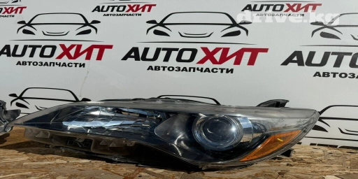 Комплект передних фар Toyota Б/у, Оригинал