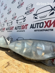 Комплект передних фар Toyota Б/у, Оригинал