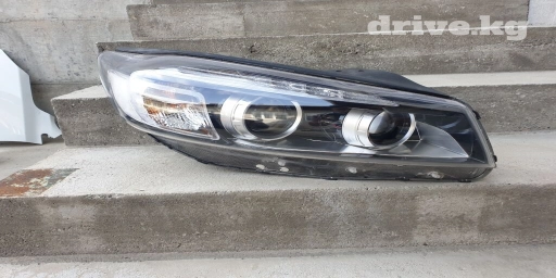 Передняя правая фара Kia 2018 г., Б/у, Оригинал