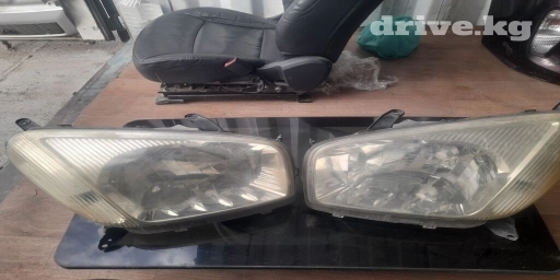 Комплект передних фар Toyota 2003 г., Б/у, Оригинал, Япония