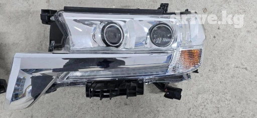 Комплект передних фар Toyota 2018 г., Б/у, Оригинал, Япония