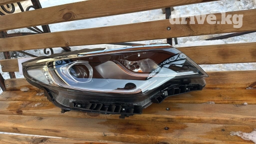 Комплект передних фар Kia 2019 г., Новый, Аналог