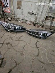 Комплект передних фар Kia 2018 г., Б/у, Оригинал