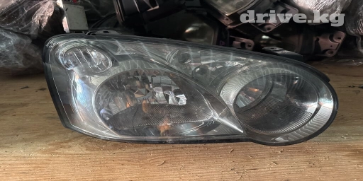 Передняя правая фара Subaru 2004 г., Б/у, Оригинал, Япония