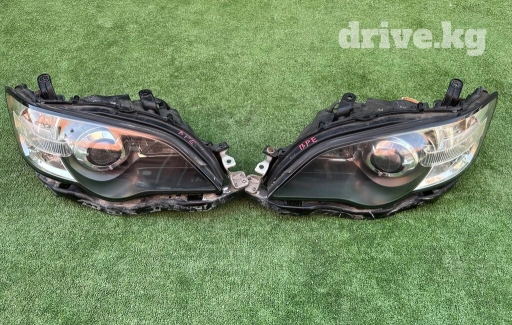 Комплект передних фар Subaru 2004 г., Б/у, Оригинал, Япония