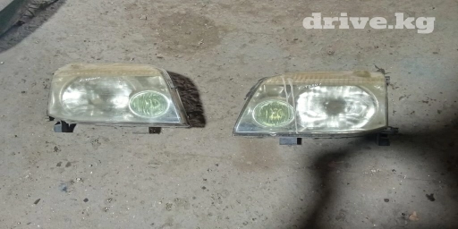 Комплект передних фар Nissan 2003 г., Б/у, Оригинал, Германия