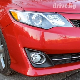 Комплект передних фар Toyota 2012 г., Новый, Аналог, Китай