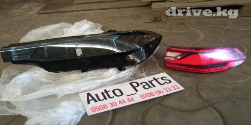 Комплект передних фар BMW 2020 г., Б/у, Оригинал, Германия