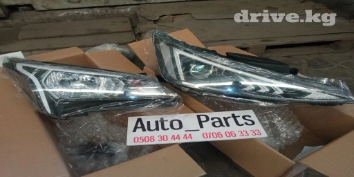 Передняя правая фара Hyundai 2020 г., Новый