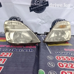 Комплект передних фар Honda 2001 г., Б/у, Оригинал, Германия