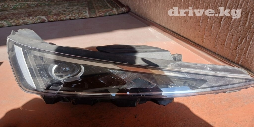 Передняя правая фара Hyundai 2019 г., Б/у, Оригинал