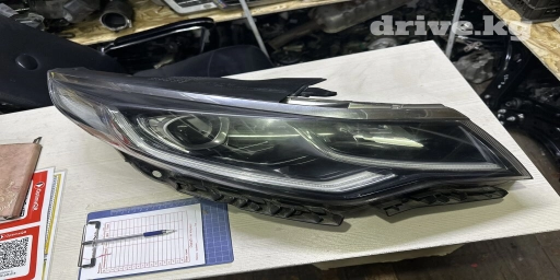 Передняя правая фара Kia 2019 г., Б/у, Оригинал