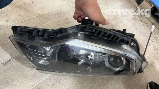 Передняя правая фара Kia 2016 г., Б/у, Оригинал