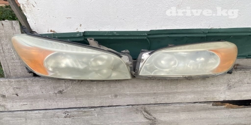 Комплект передних фар Toyota 2008 г., Б/у, Оригинал, США