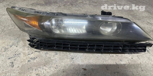 Передняя правая фара Honda 2007 г., Оригинал