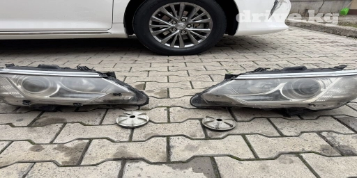 Комплект передних фар Toyota 2015 г., Б/у, Оригинал