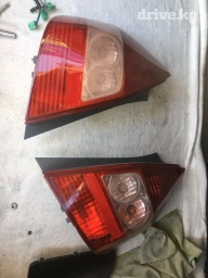 Стоп фары от фит 1 поколение, все 2000 сом