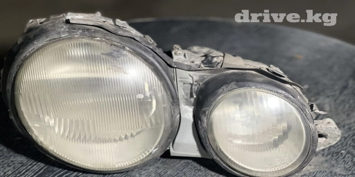 Передняя правая фара Mercedes-Benz 1999 г., Б/у, Оригинал