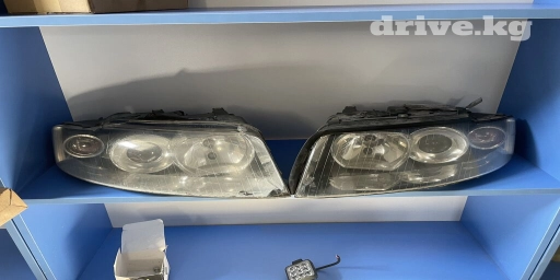 Комплект передних фар Audi 2003 г., Б/у, Оригинал, Германия