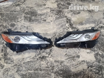 Комплект передних фар Toyota 2018 г., Б/у, Аналог, Китай