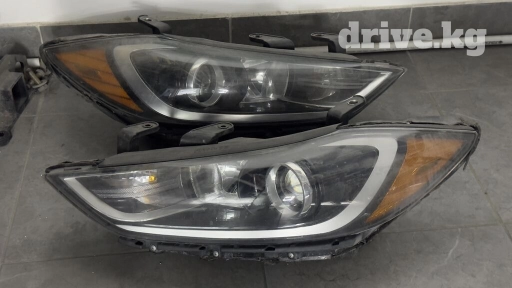 Комплект передних фар Hyundai 2018 г., Б/у, Оригинал